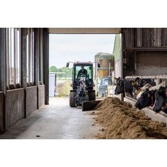  E-Teleskoplader Giant G2700E TELE -  Elektrischer Teleskopradlader 12466349